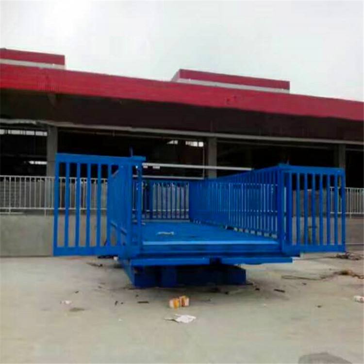 加工移动固定式卸猪台(漳州移动式皮带输送机加工)