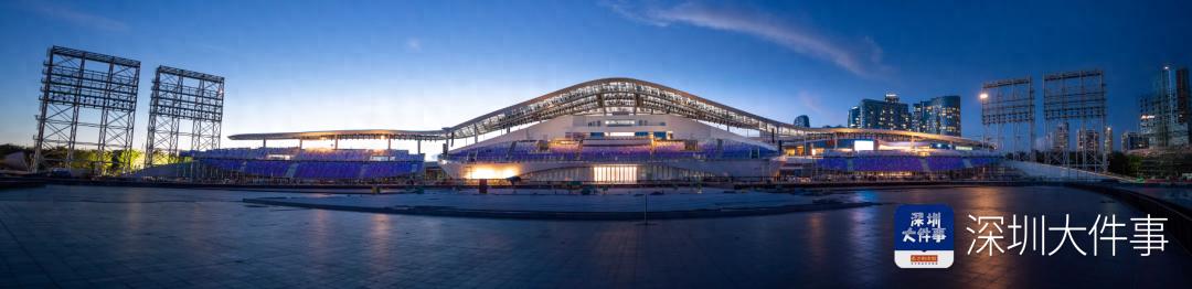 机械升降舞台_欢乐剧场_国内最大水上舞台